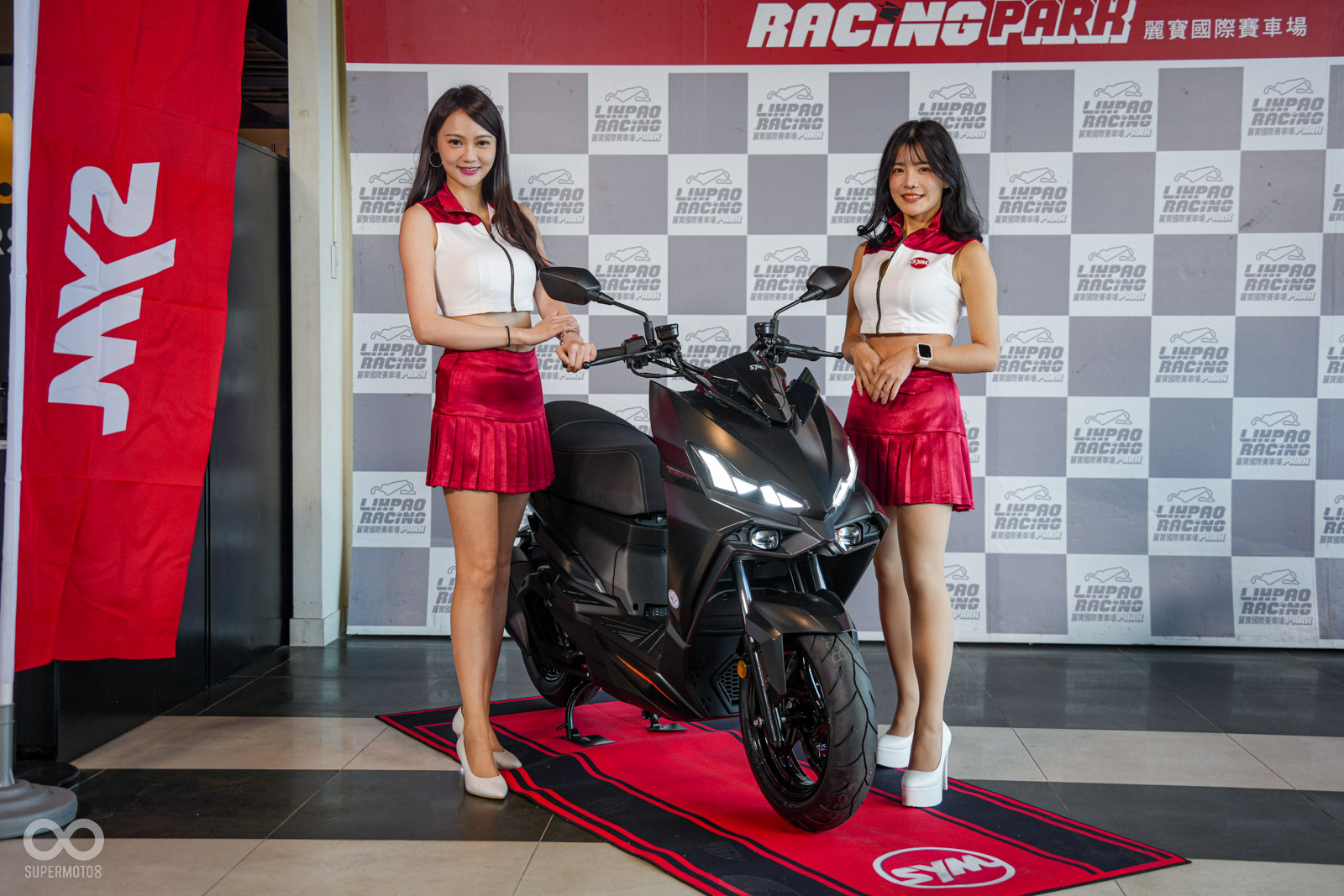 SYM tung ra bản n&acirc;ng cấp cho mẫu xe tay ga 158 cc với h&agrave;ng loại c&ocirc;ng nghệ m&agrave; người d&ugrave;ng Honda, Yamaha ao ước - Ảnh 1.