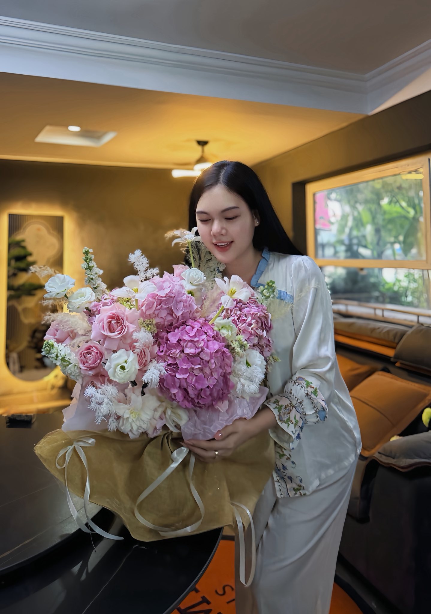 Ngọc Trinh lên tiếng tin ở ẩn vì có bầu - Ảnh 2. Ngọc Trinh lên tiếng tin ở ẩn vì có bầu - Ảnh 2.