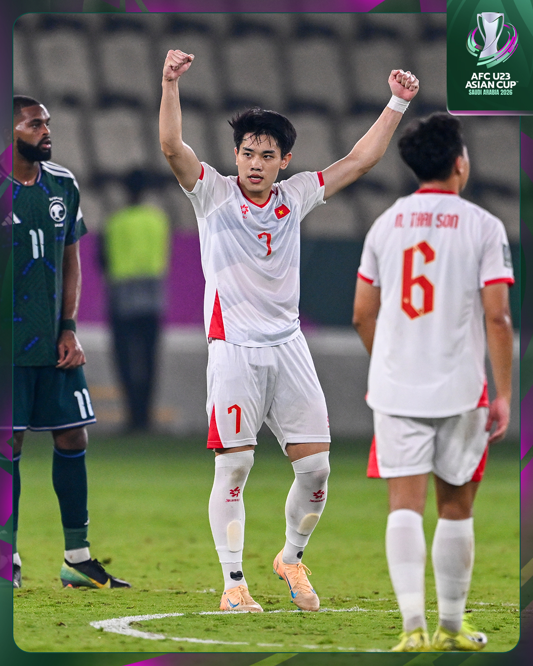 Rất đẹp và đáng yêu: U23 Việt Nam cúi đầu tri ân CĐV khi vượt qua vòng bảng U23 châu Á đầy diệu kỳ- Ảnh 5.