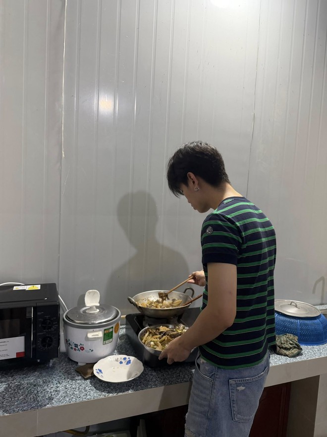 - Ảnh 5. - Ảnh 5.