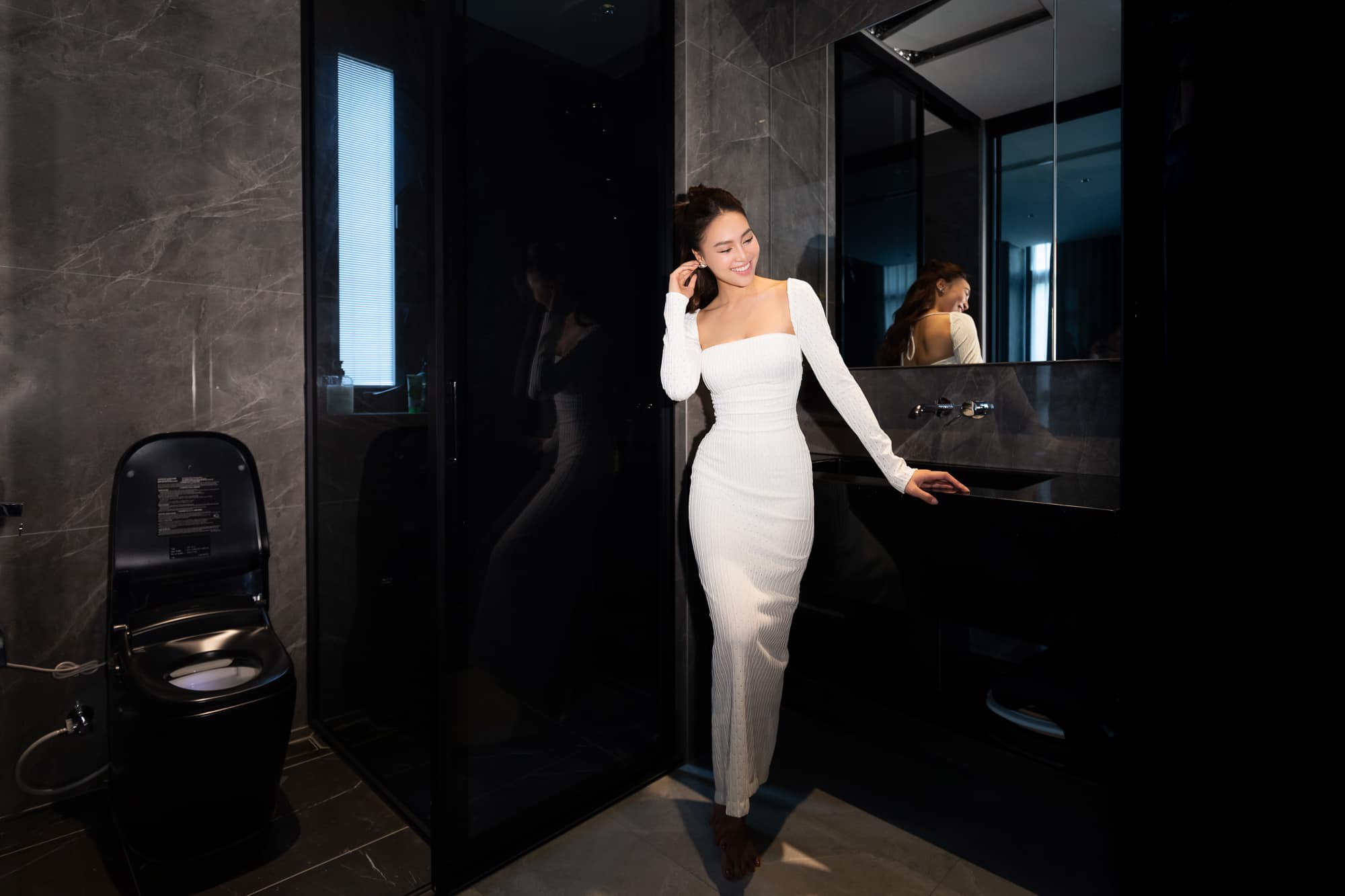 Cuộc sống sang chảnh của "Gái già lắm chiêu" trong căn biệt thự 2 mặt tiền bề thế - Ảnh 7.