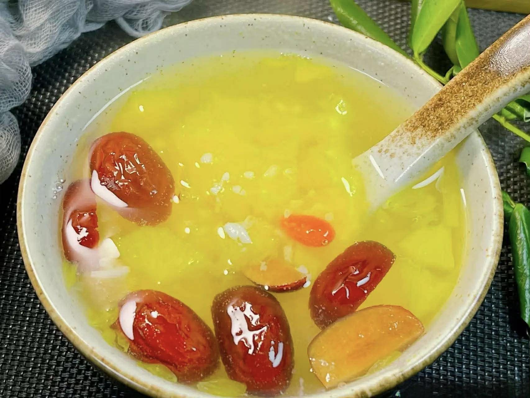 Hóa ra vì tôi hay ăn 3 món này mà da luôn hồng hào, khí huyết lưu thông tốt và tay chân không bao giờ bị lạnh- Ảnh 11.