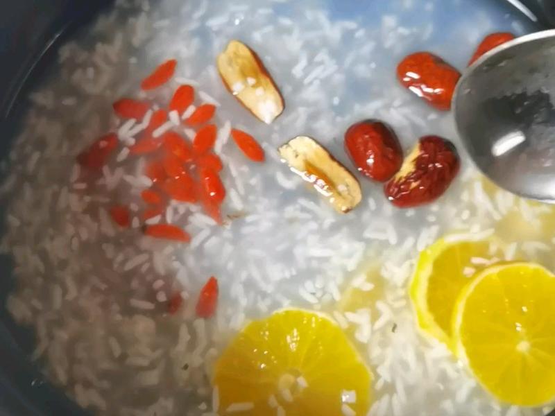 Hóa ra vì tôi hay ăn 3 món này mà da luôn hồng hào, khí huyết lưu thông tốt và tay chân không bao giờ bị lạnh- Ảnh 10.