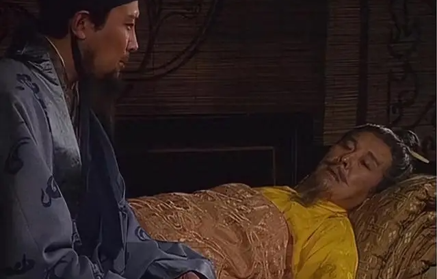 Kh&ocirc;ng phải Gia C&aacute;t Lượng, 2 nh&acirc;n vật đứng tr&ecirc;n lầu th&agrave;nh mới l&agrave; mấu chốt khiến Tư M&atilde; &Yacute; tự động lui qu&acirc;n - Ảnh 1.