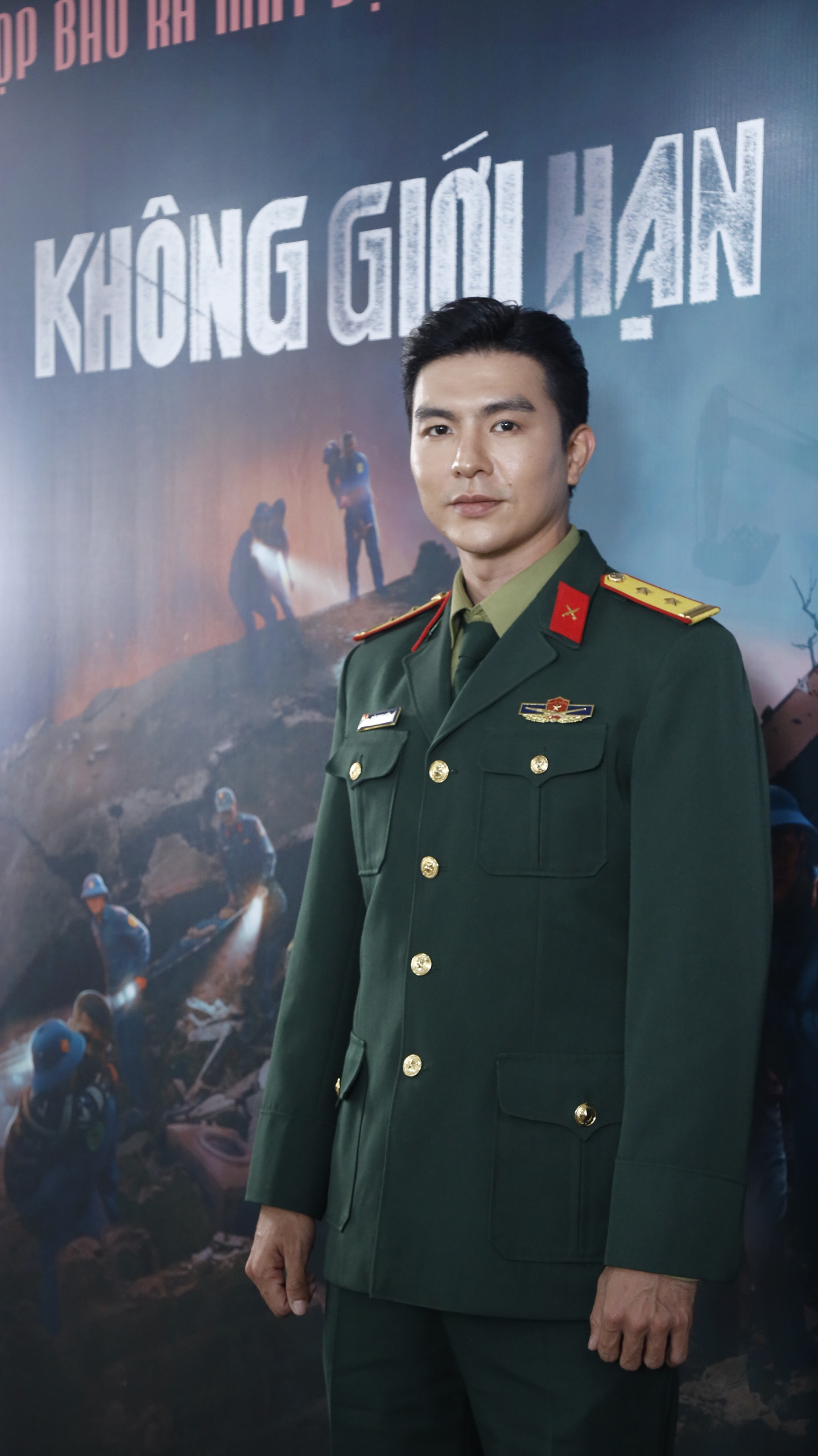 Mỹ nam "Mưa đỏ" hóa thân thành trung tá trong phim giờ vàng VTV "Không giới hạn"- Ảnh 1.