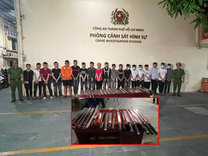 C&ocirc;ng an TP . HCM tạm giữ 19 thanh thiếu ni&ecirc;n hỗn chiến g&acirc;y mất an ninh trật tự - Ảnh 1.