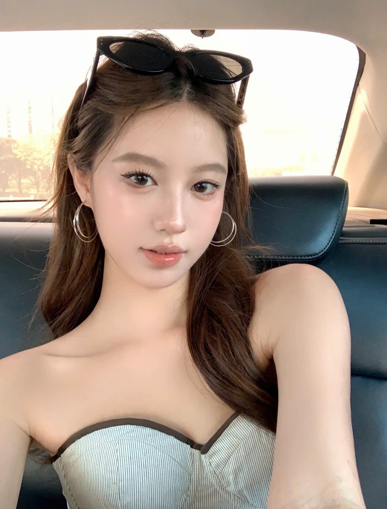 Kem l&oacute;t gi&aacute; chưa tới 200k đang h&uacute;t tới 70 triệu lượt quan t&acirc;m v&igrave; l&ecirc;n da qu&aacute; ảo- Ảnh 10.