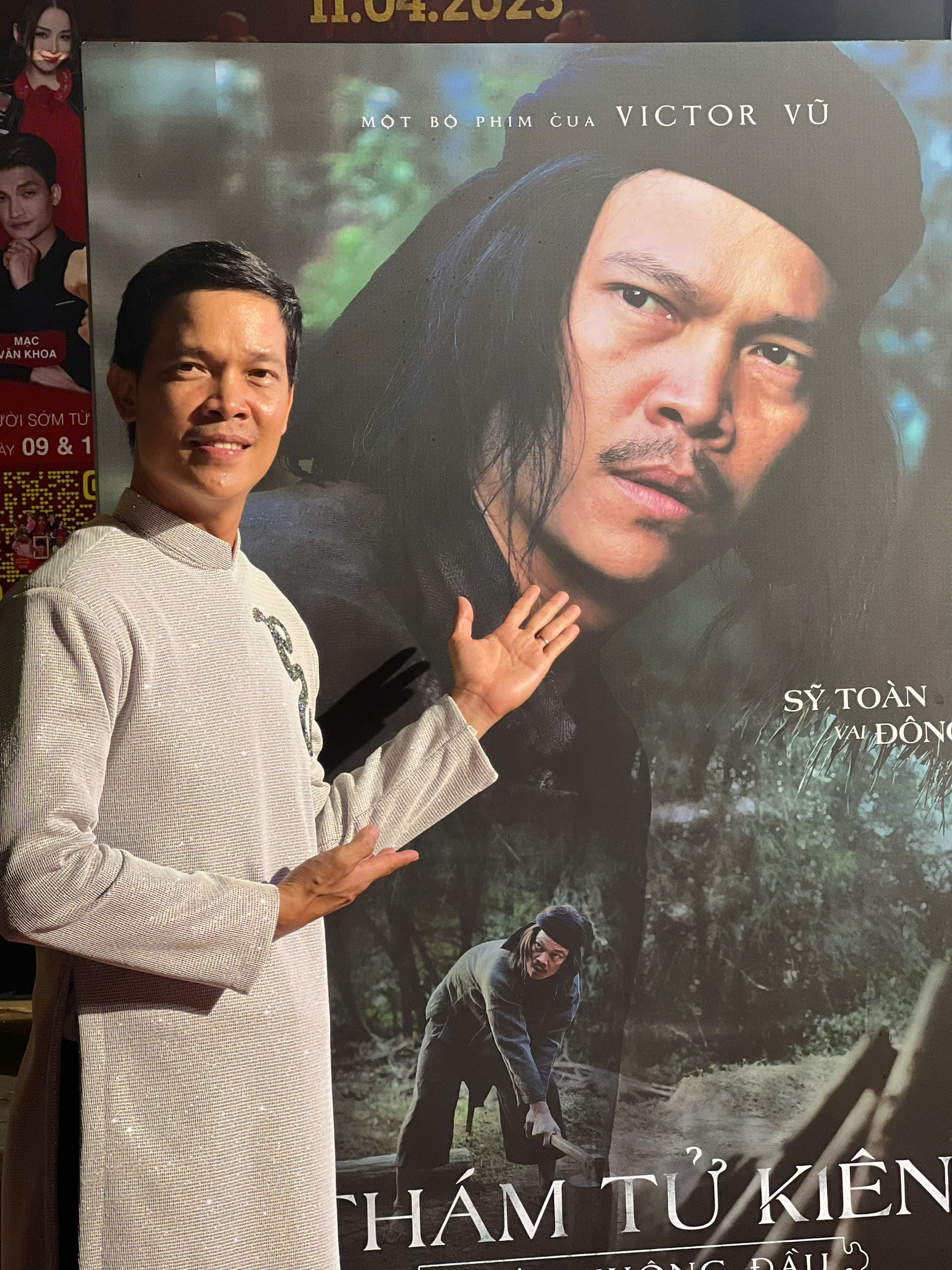 Nam diễn vi&ecirc;n đ&oacute;ng 3 phim trăm tỷ trong năm 2025: &ldquo;T&ocirc;i c&oacute; 1 thắc mắc, kh&ocirc;ng biết n&oacute;i với ai ngo&agrave;i vợ&rdquo; - Ảnh 1.