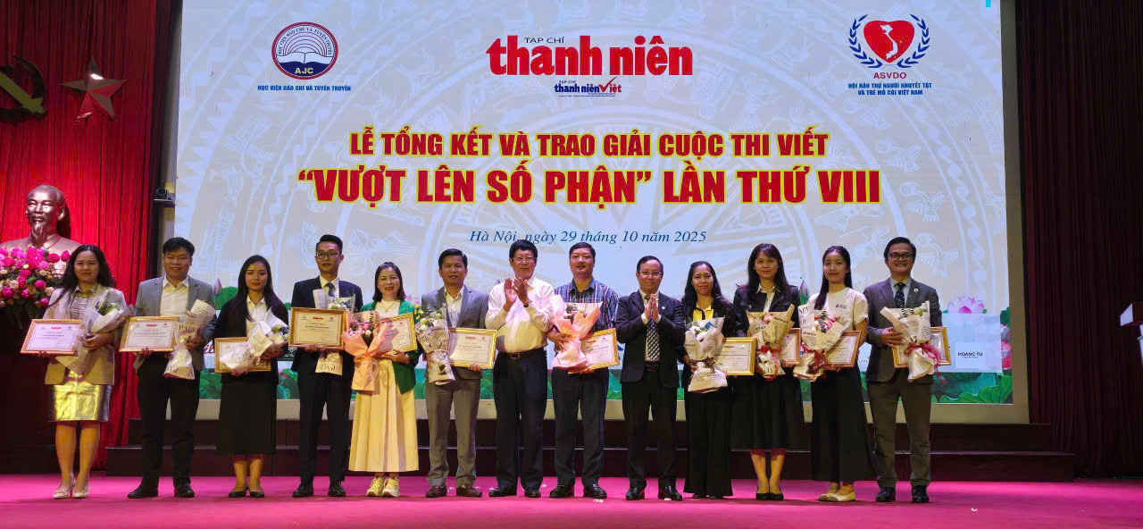Ch&agrave;o năm mới 2026: Tạp ch&iacute; Thanh ni&ecirc;n c&ugrave;ng tuổi trẻ Việt Nam tự h&agrave;o, vững tin theo Đảng - Ảnh 11.