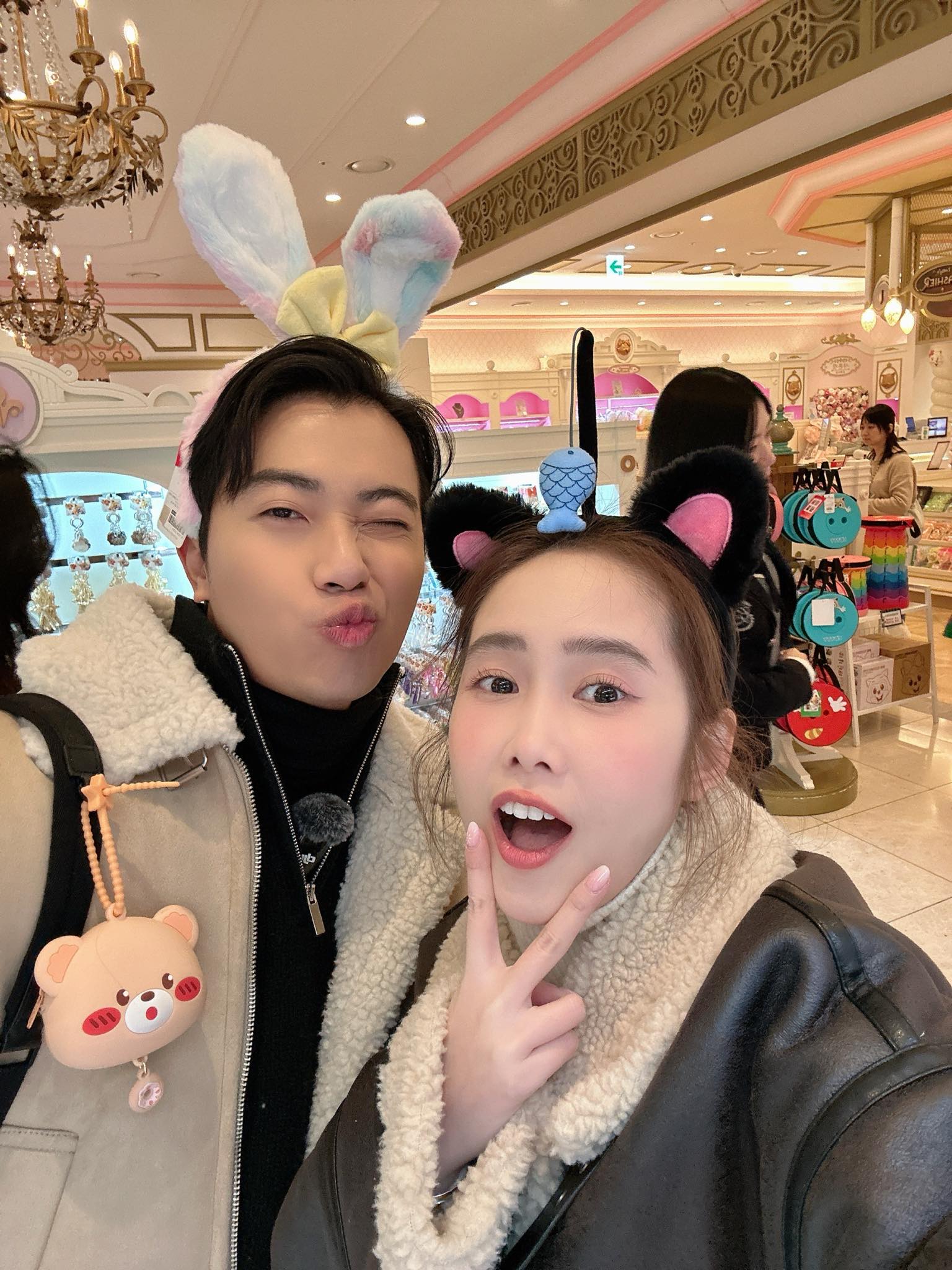 Mỹ nh&acirc;n Việt 35 tuổi được khen trẻ vượt chồng d&ugrave; kết h&ocirc;n với "hồng h&agrave;i nhi" - Ảnh 9.