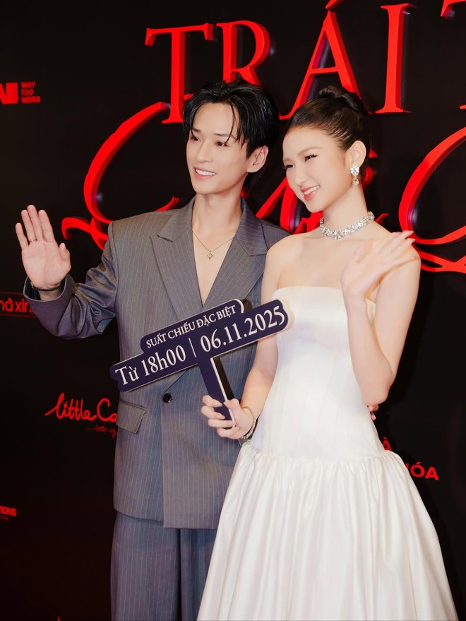 N&agrave;ng Mơ bị "t&oacute;m" hẹn h&ograve; nam diễn vi&ecirc;n Việt hơn 13 tuổi - Ảnh 7.