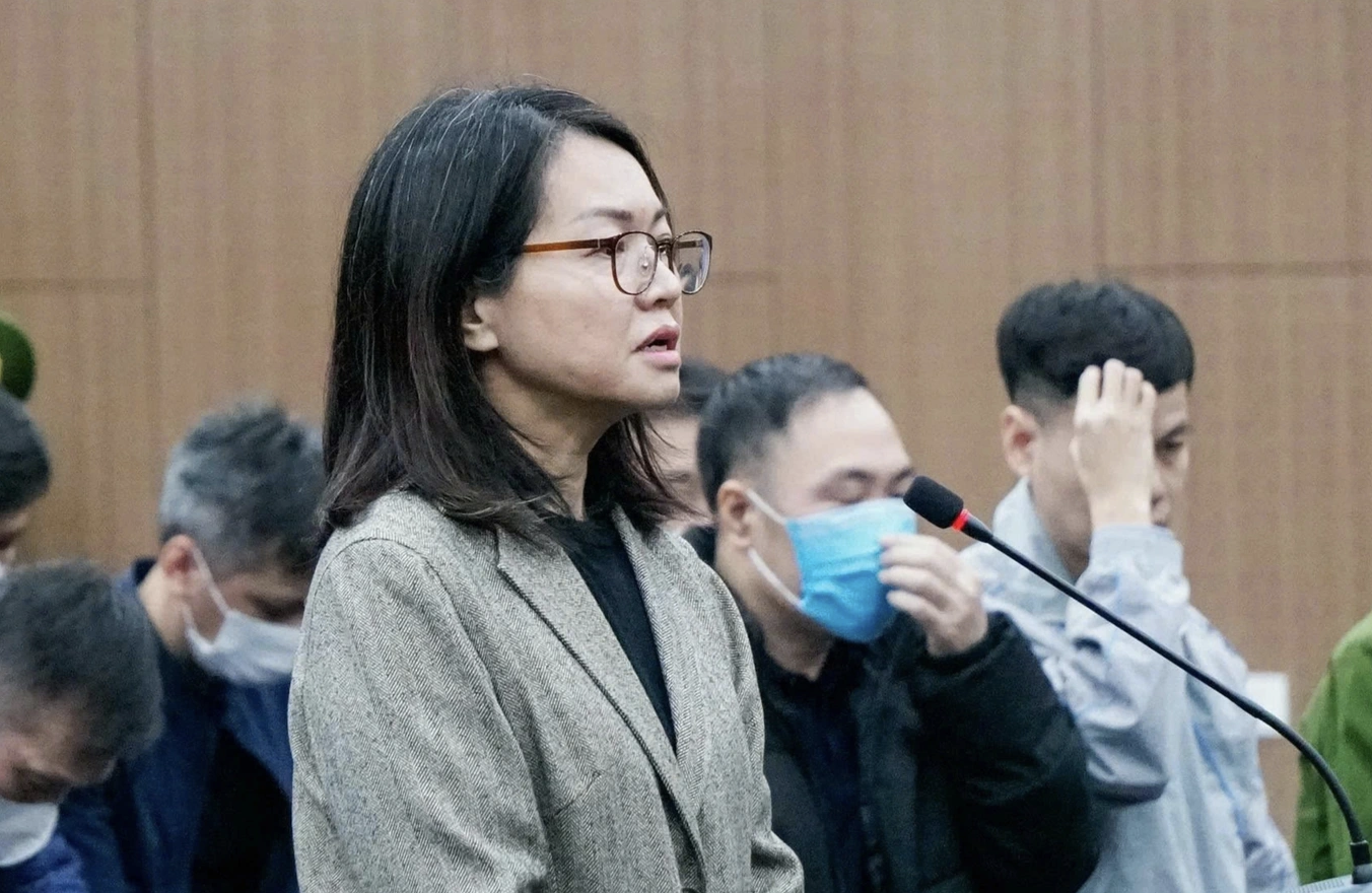 Tuy&ecirc;n &aacute;n cựu Cục trưởng Cục An to&agrave;n thực phẩm nhận hối lộ h&agrave;ng chục tỉ đồng - Ảnh 2.