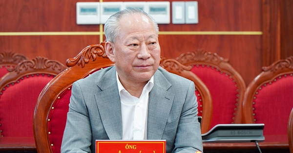 Sau khi bắt tay Vingroup x&acirc;y cầu Tứ Li&ecirc;n v&agrave; tr&uacute;ng thầu loạt dự &aacute;n lớn tại Việt Nam, l&atilde;nh đạo tập đo&agrave;n h&agrave;ng đầu Trung Quốc b&agrave;y tỏ 1 mong muốn đặc biệt