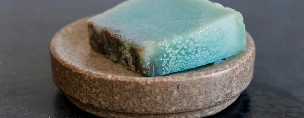 X&agrave; ph&ograve;ng nhiễm khuẩn c&oacute; thực sự nguy hiểm kh&ocirc;ng? c&aacute;ch sử dụng an to&agrave;n cho bạn - Ảnh 1.