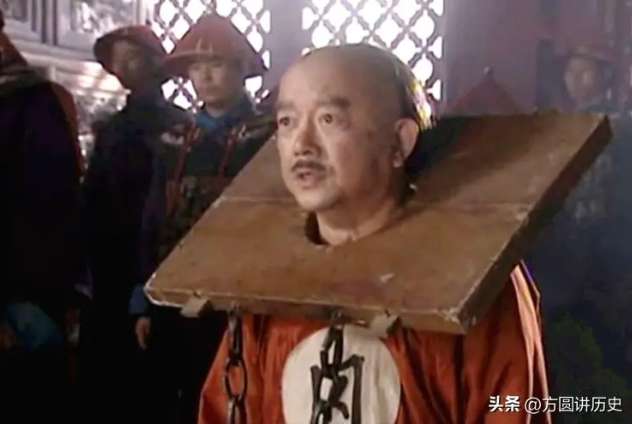 C&agrave;n Long chết, Gia Kh&aacute;nh gọi gấp 1 l&atilde;o thần về triều: H&ograve;a Th&acirc;n vừa nghe t&ecirc;n đ&atilde; bật kh&oacute;c 'Ta hết đời rồi' - Ảnh 3.