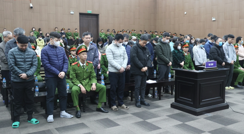 Mức &aacute;n cho hai cựu Cục trưởng Cục An to&agrave;n thực phẩm nhận hối lộ 107 tỷ đồng - Ảnh 2.