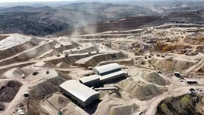 Ph&aacute;t hiện mỏ quặng b&ocirc; x&iacute;t trữ lượng 183 triệu tấn tại l&aacute;ng giềng Việt Nam - Ảnh 1.