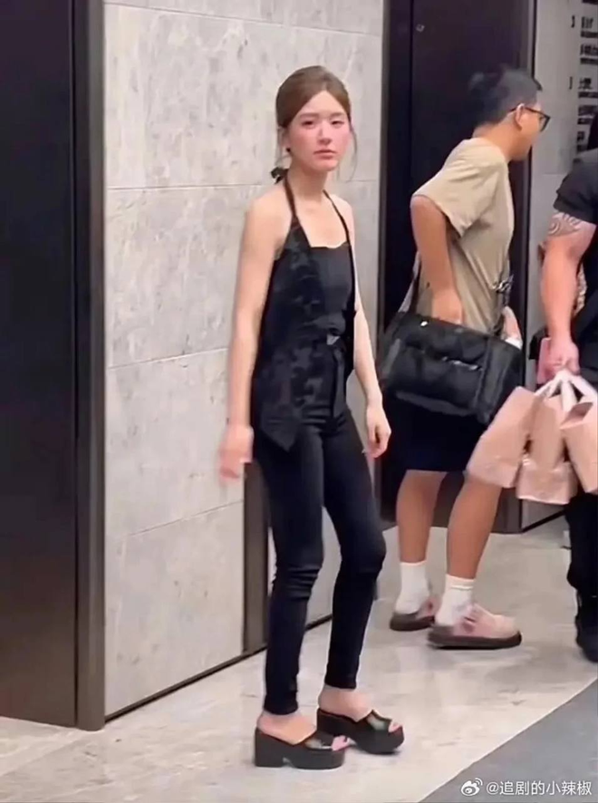 Triệu Lộ Tư giảm 20kg chỉ c&ograve;n da bọc xương, nỗ lực lấy lại phong độ khiến ai cũng x&oacute;t- Ảnh 10.