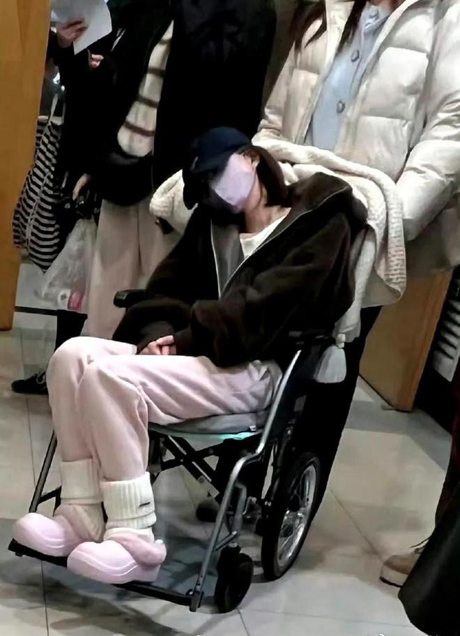 Triệu Lộ Tư giảm 20kg chỉ c&ograve;n da bọc xương, nỗ lực lấy lại phong độ khiến ai cũng x&oacute;t- Ảnh 13.