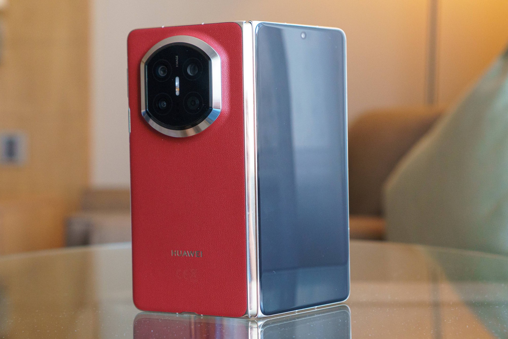 Huawei Mate X7 ch&iacute;nh h&atilde;ng gi&aacute; 54 , 99 triệu đồng kh&ocirc;ng chạy HarmonyOS - Ảnh 2.