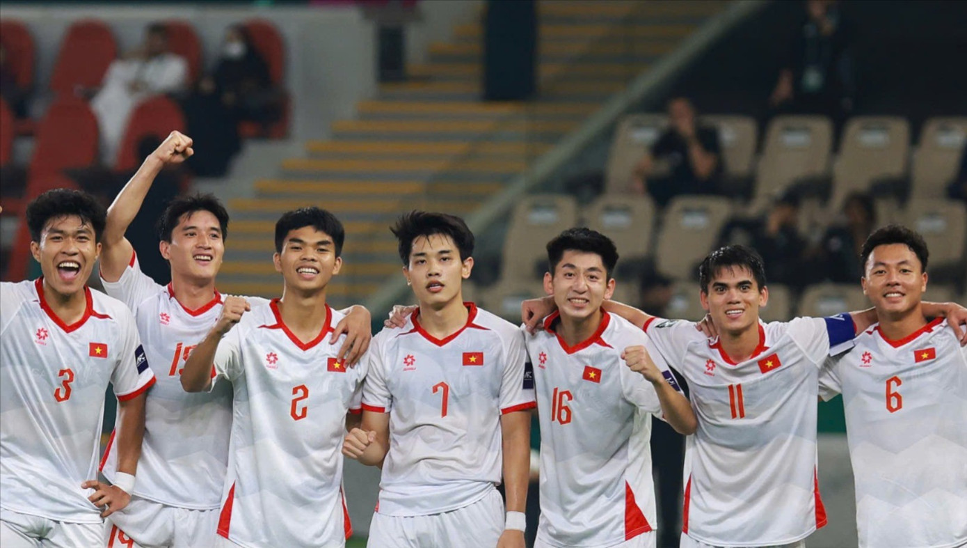 Giải châu Á: U23 Việt Nam tăng bậc sau thành tích kỷ lục, bỏ xa Thái Lan, Indonesia và Malaysia - Ảnh 1.