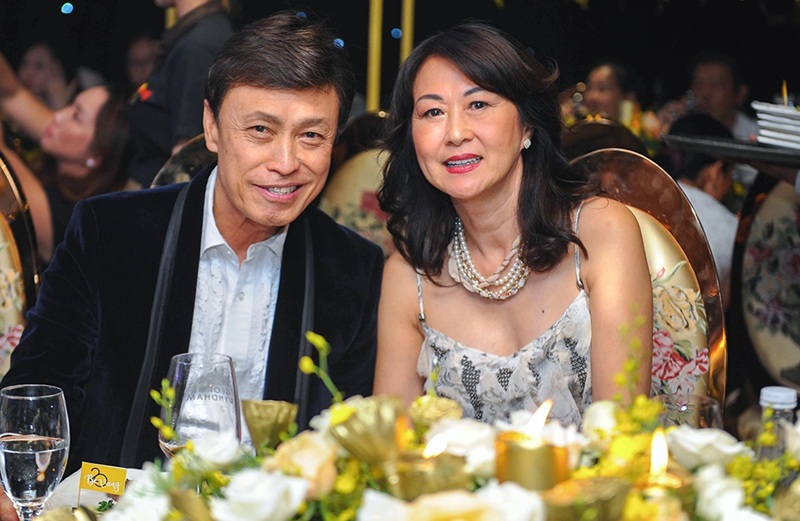 Cuộc sống hôn nhân của danh ca Tuấn Ngọc và vợ trước khi chia tay - Ảnh 1.