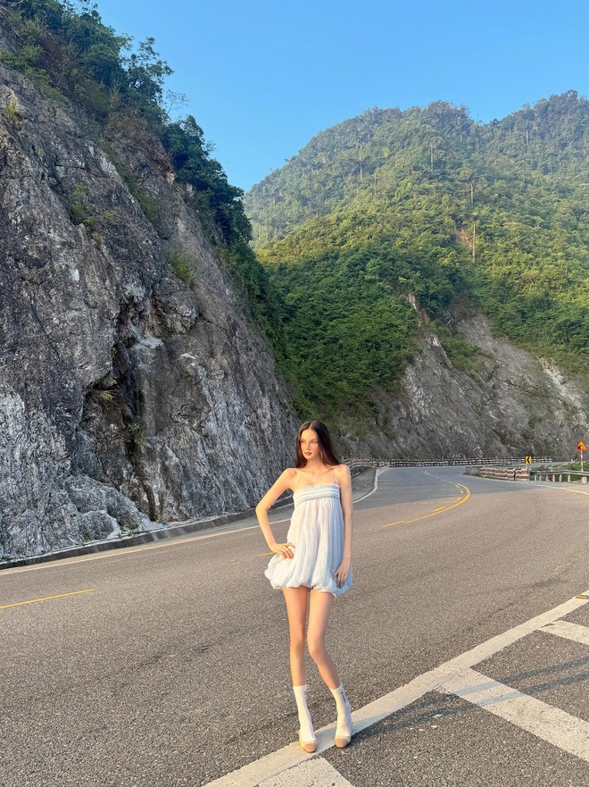 Hương Giang g&acirc;y giật m&igrave;nh với h&igrave;nh ảnh da bọc xương: &ldquo;C&ocirc; ấy c&oacute; ổn kh&ocirc;ng vậy?&rdquo;- Ảnh 8.