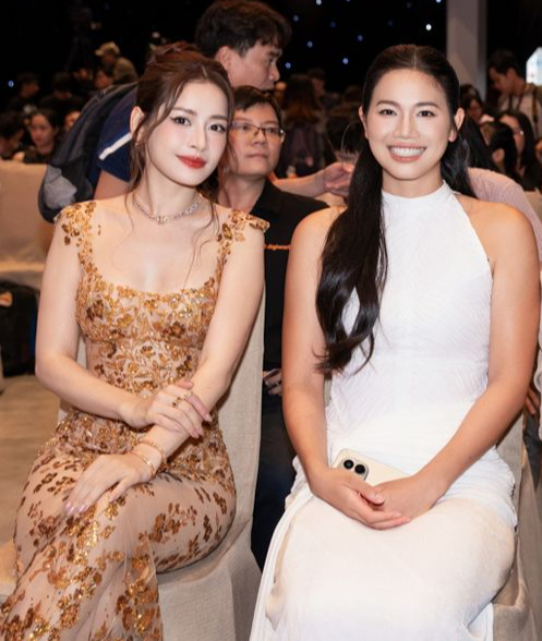 &Aacute;nh Vi&ecirc;n ng&agrave;y c&agrave;ng đẹp nhưng n&eacute;t "tẻn tẻn" của con g&aacute;i miền T&acirc;y vẫn y nguy&ecirc;n - Ảnh 2.