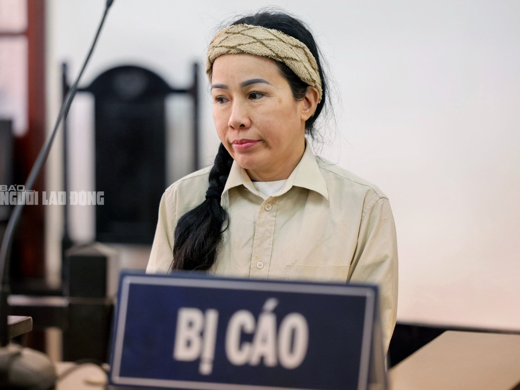 To&agrave; cảnh phi&ecirc;n x&eacute;t xử YouTuber Đinh Lan "n&oacute;i xấu" b&agrave; Nguyễn Phương Hằng - Ảnh 6.