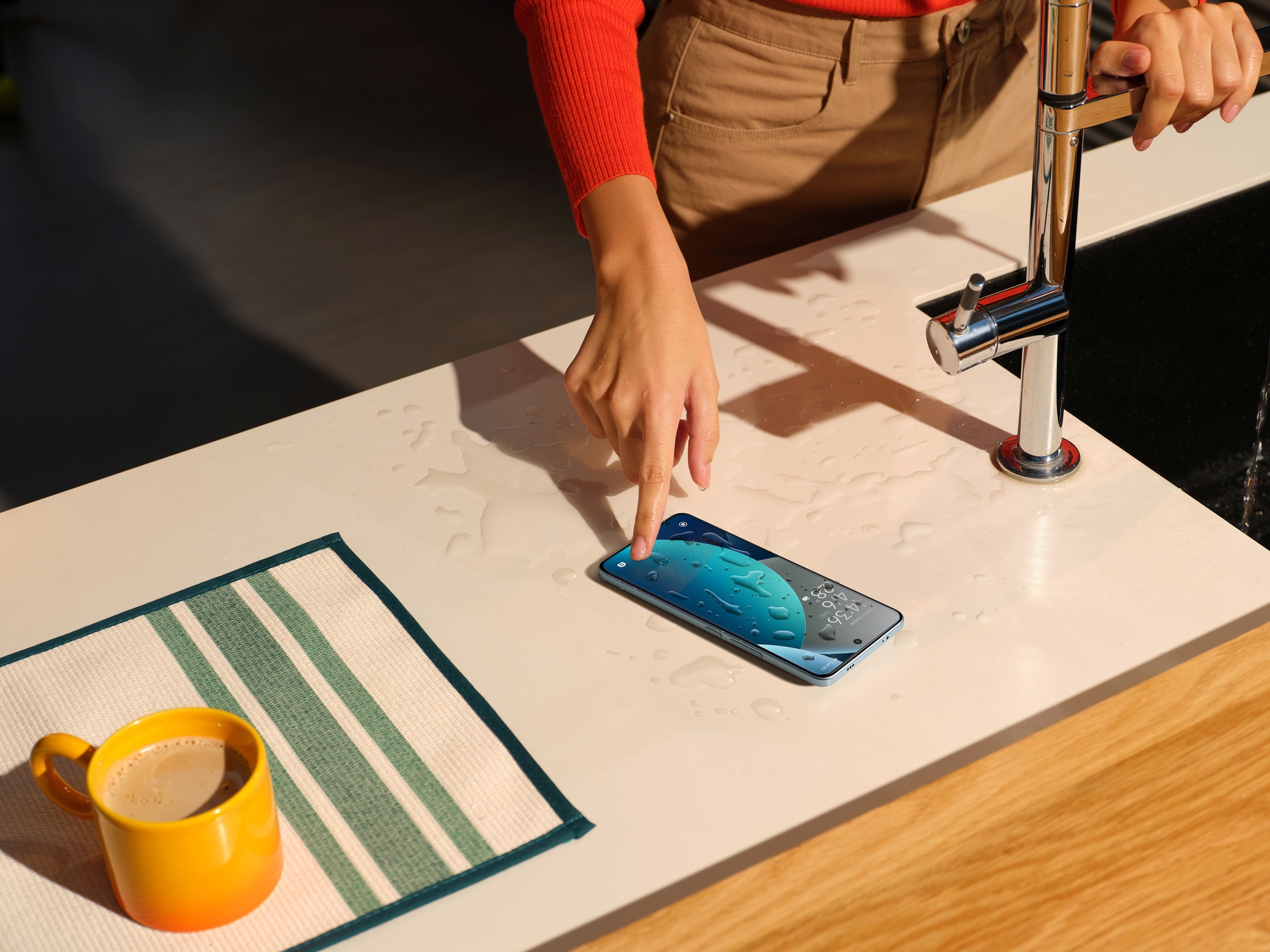 Xiaomi ra mắt Redmi Note 15 Series: Smartphone bền bỉ , camera 200 MP gi&aacute; từ 6 triệu đồng - Ảnh 3.