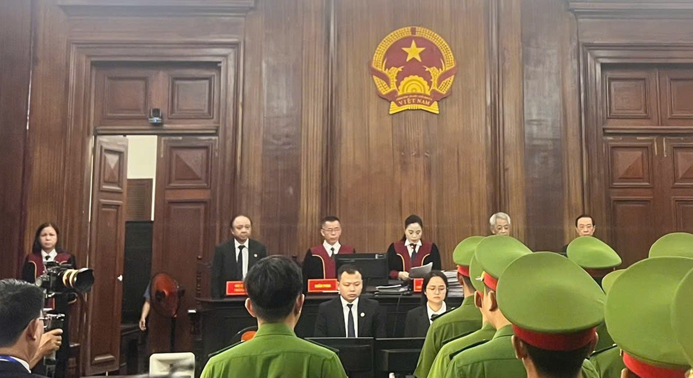 X&eacute;t xử vụ &aacute;n sữa giả Hiup v&agrave; kẹo Kera c&oacute; 100 bị c&aacute;o tại TAND TPHCM - Ảnh 1.