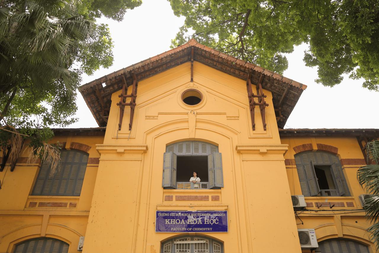 Đại học Quốc gia H&agrave; Nội: Ng&ocirc;i trường h&agrave;ng đầu Việt Nam năm 2026 - Ảnh 2.