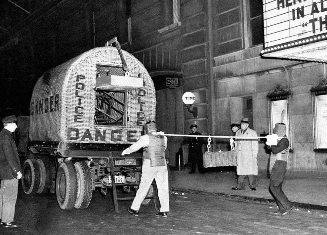 George Metesky v&agrave; cuộc đời b&iacute; ẩn của kẻ đ&aacute;nh bom đi&ecirc;n ở New York - Ảnh 4.