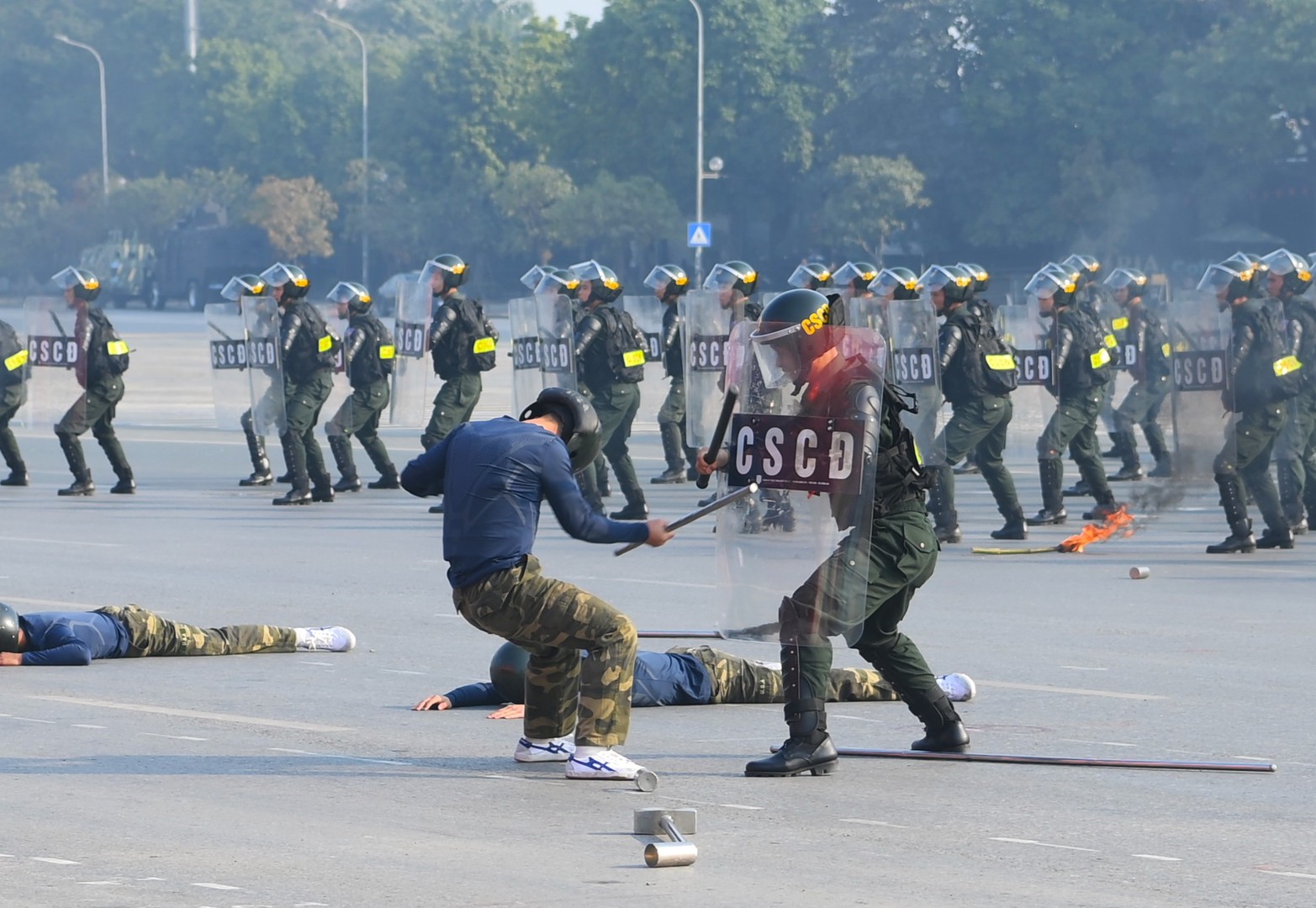 Đặc công Biệt động chống khủng bố, tổ chống UAV và nhiều lực lượng sẵn sàng vào vị trí bảo vệ Đại hội XIV - Ảnh 16.