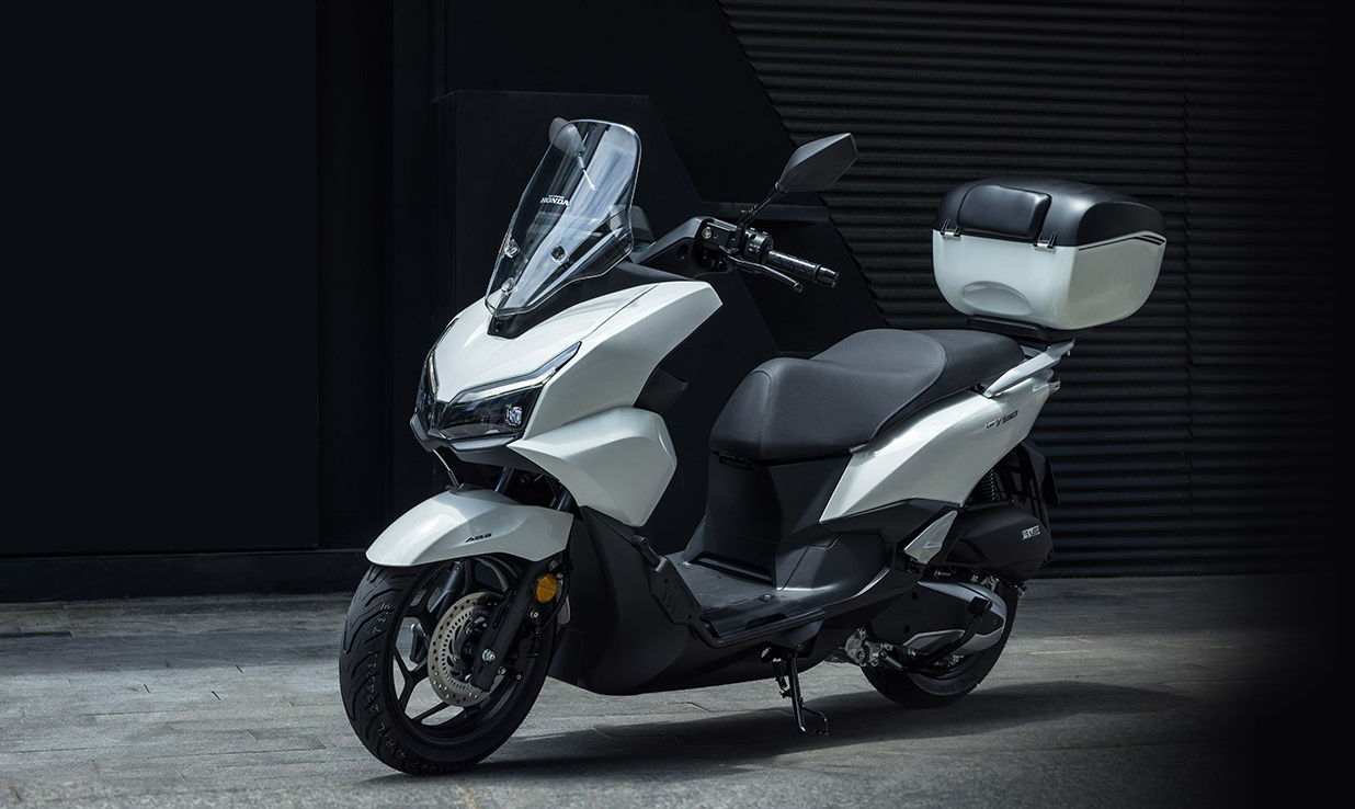 NWT150: Động cơ PCX, c&ocirc;ng nghệ Radar, gi&aacute; từ 56 triệu đồng - Ảnh 3.