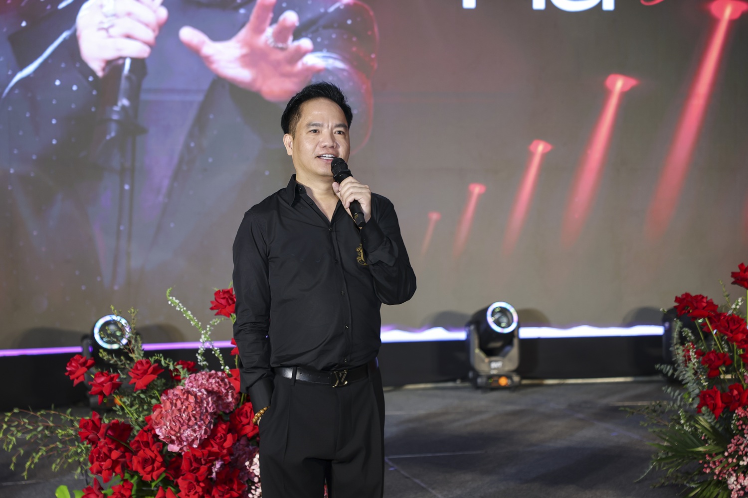 Bằng Kiều gọi Quang Hà: “Đây là người em hiền tài của mình” - Ảnh 2.