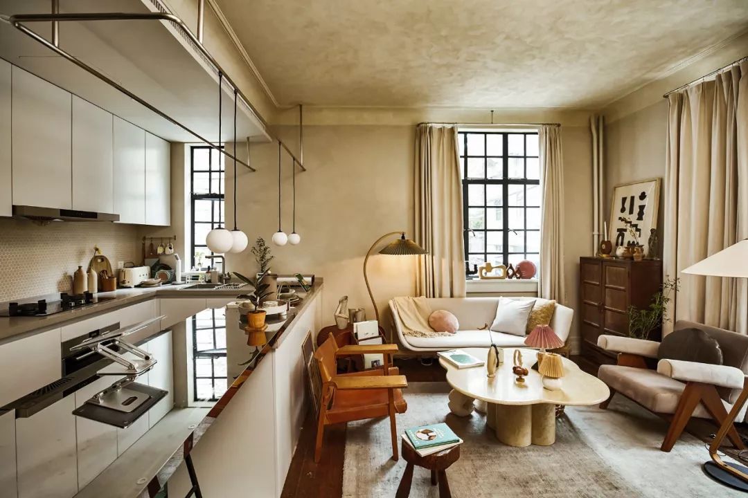 Bỏ 75 triệu/th&aacute;ng thu&ecirc; nh&agrave;, kh&ocirc;ng kết h&ocirc;n: Người phụ nữ 37 tuổi chọn "an to&agrave;n t&agrave;i ch&iacute;nh" theo c&aacute;ch kh&ocirc;ng giống ai - Ảnh 2.