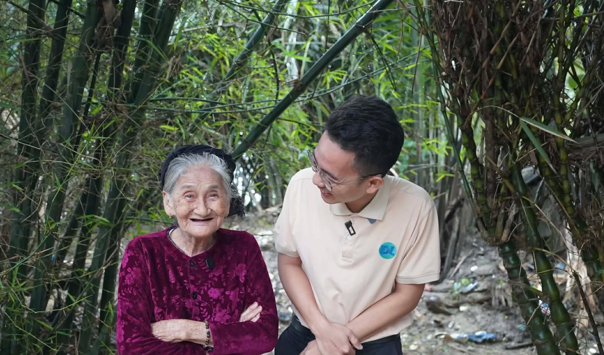 Cuộc sống hiện tại của người phụ nữ chèo đò ở Hội An được mệnh danh là “cụ bà đẹp nhất thế giới” - Ảnh 4.