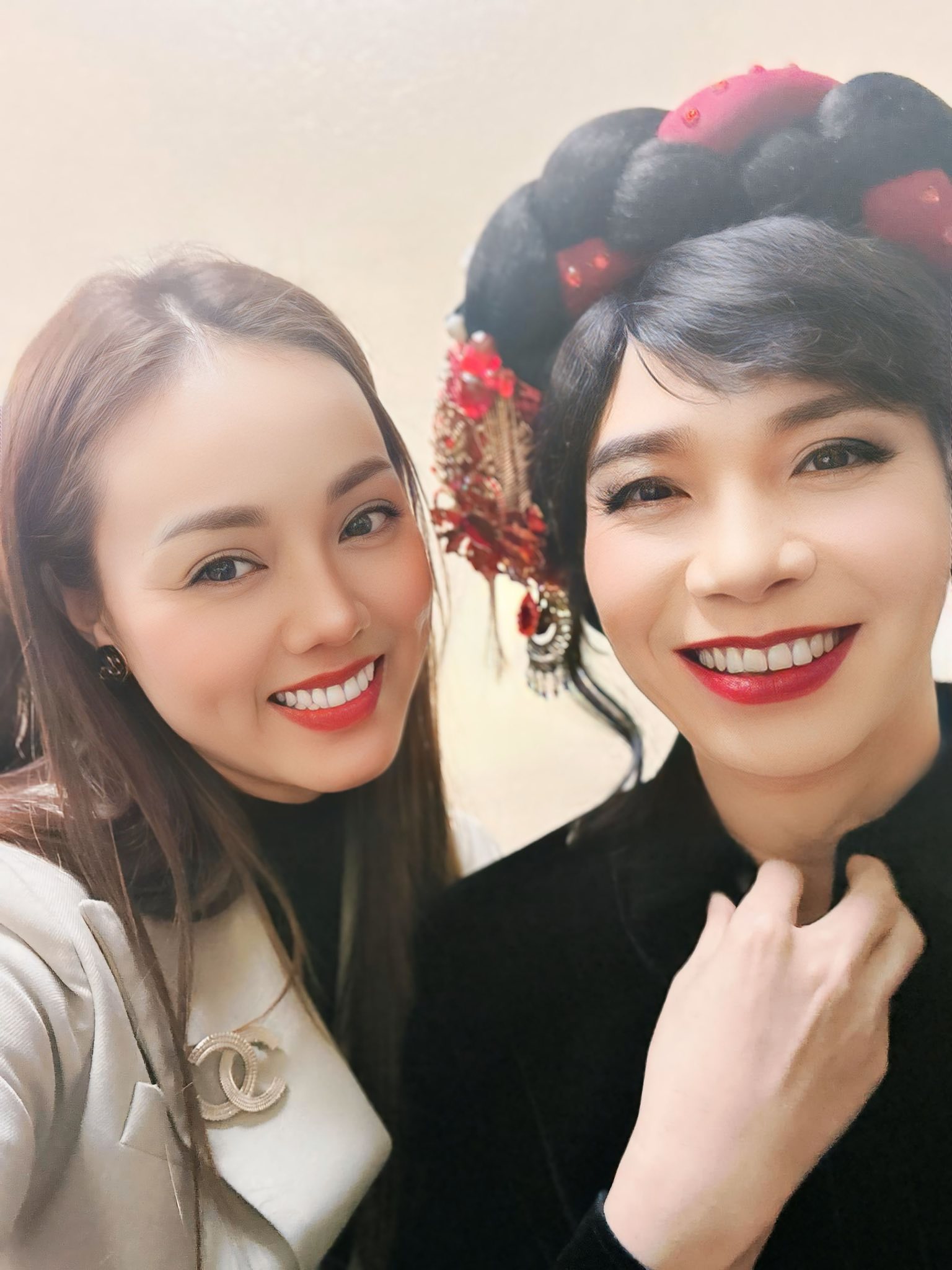 Vợ kém 15 tuổi của NSND Công Lý nói gì khi bị hỏi: "Nếu được làm lại, em có chọn anh Công Lý không?"- Ảnh 3.