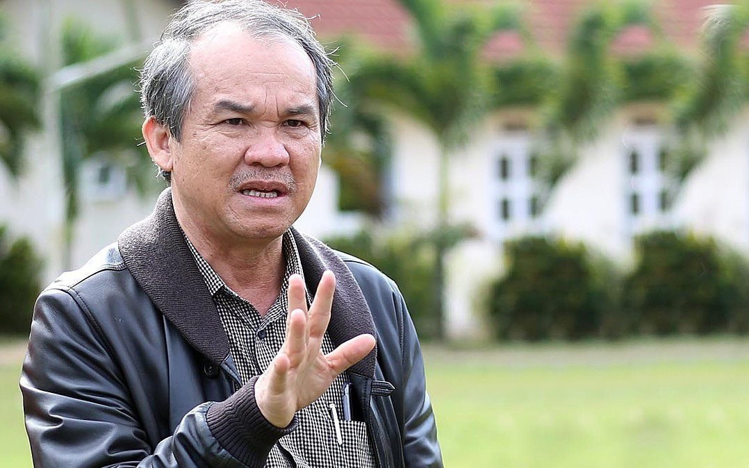 Bầu Đức tặng nh&agrave;: Muốn nhận cần điều kiện g&igrave;?