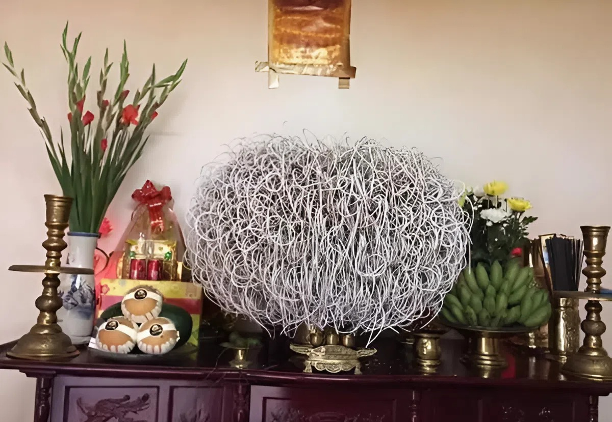 3 dấu hiệu b&agrave;n thờ cho thấy gia đ&igrave;nh bạn được tổ ti&ecirc;n che chở, l&agrave;m g&igrave; cũng hanh th&ocirc;ng- Ảnh 1.