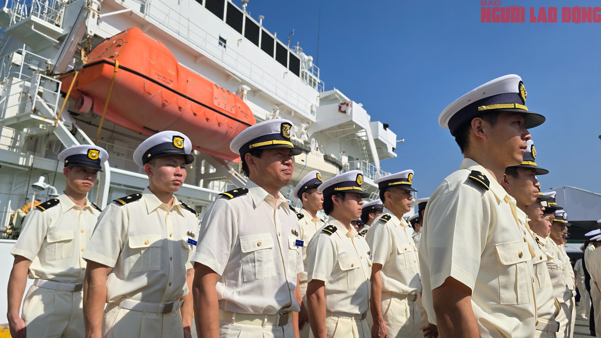 T&agrave;u tuần tra Akitsushima của Lực lượng Bảo vệ bờ biển Nhật Bản thăm Đ&agrave; Nẵng - Ảnh 10.