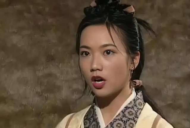 Dương Qu&aacute; th&iacute;ch Qu&aacute;ch Tương m&agrave; vẫn từ chối? L&yacute; do chỉ h&eacute; lộ trong đ&aacute;m cưới Tiểu Long Nữ v&agrave; C&ocirc;ng T&ocirc;n Chỉ - Ảnh 1.