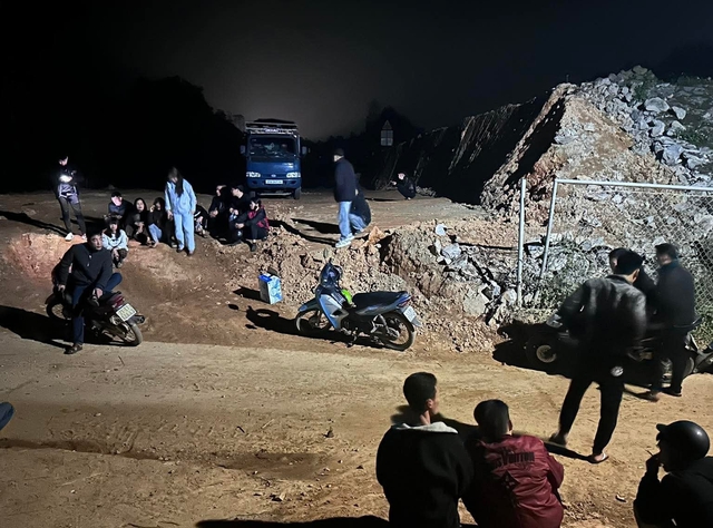 Vụ mẹ tử vong, con gái bị vùi lấp dưới đất khi đi mua lợn: Đã xác định được nghi phạm - Ảnh 1.