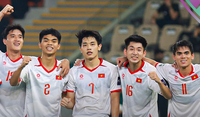 V&igrave; sao Đ&igrave;nh Bắc kh&ocirc;ng được AFC đ&aacute;nh gi&aacute; l&agrave; ng&ocirc;i sao triển vọng? - Ảnh 3.