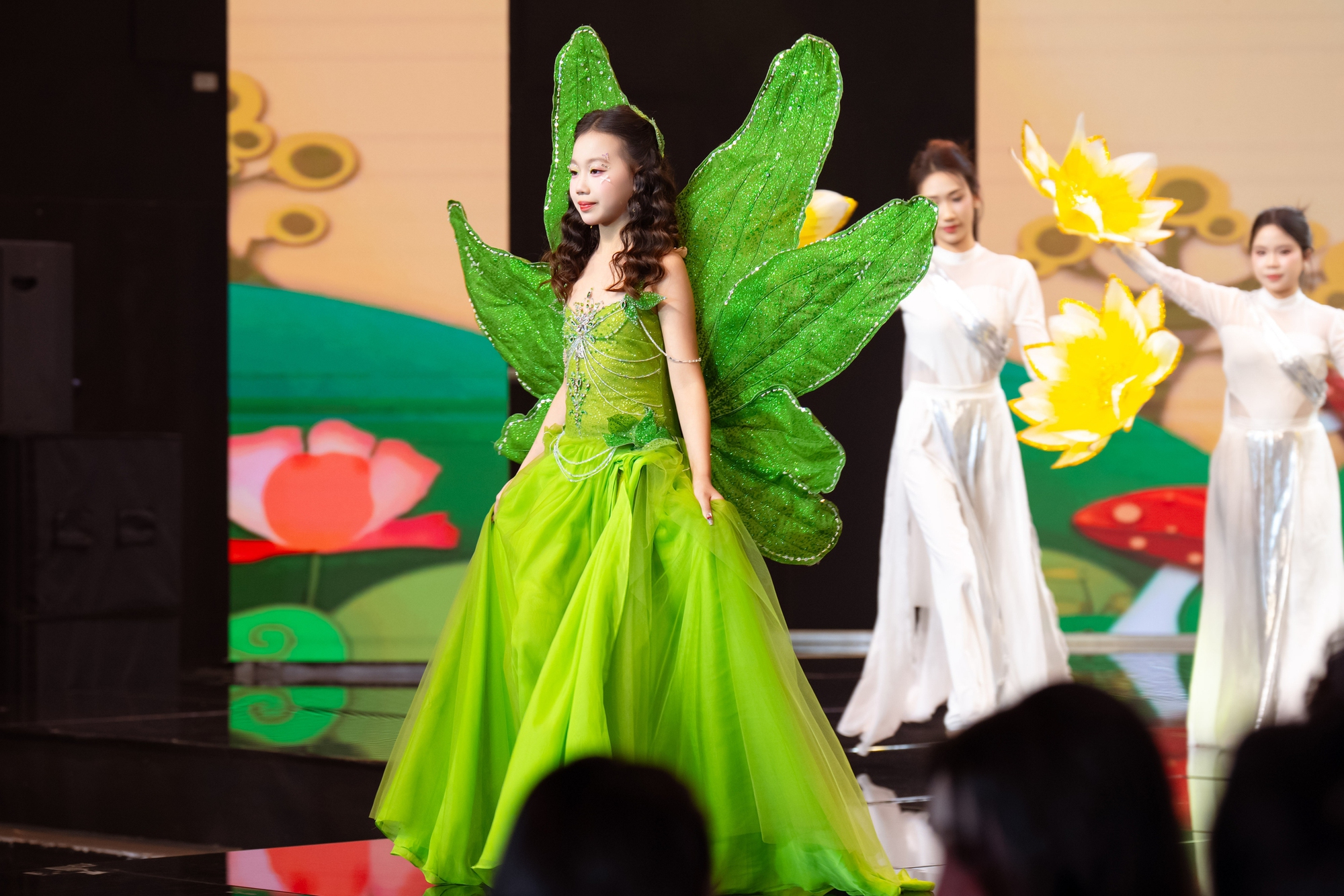 Nhiều tài năng nhí được vinh danh tại Vietnam Iconic Awards 2026- Ảnh 2.