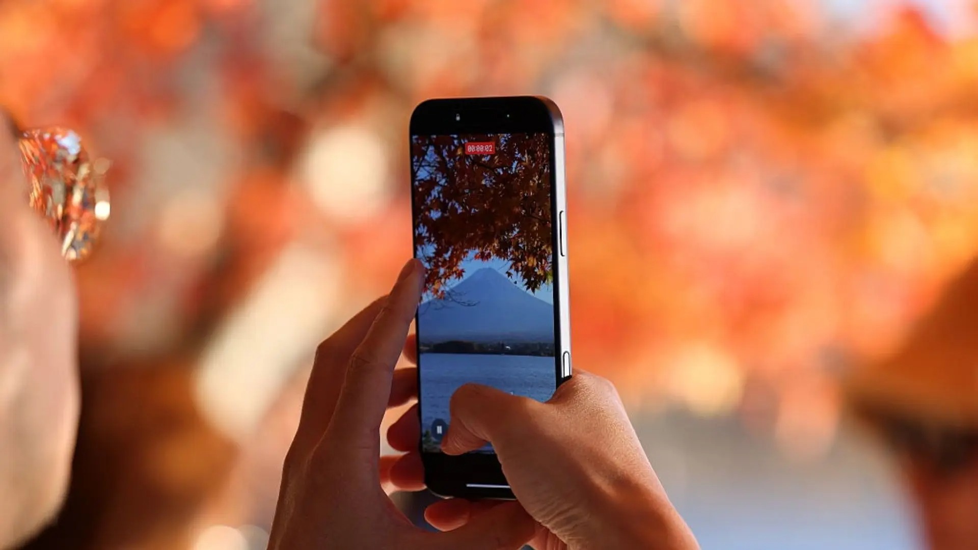 Động đất trong t&uacute;i quần: C&ocirc;ng nghệ laser phonon l&agrave;m smartphone nhanh gấp bội - Ảnh 3.