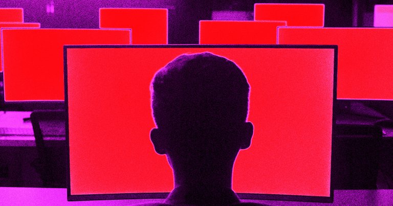 Từ triệu ph&uacute; c&ocirc;ng nghệ th&agrave;nh kẻ trắng tay: Bi kịch người đ&agrave;n &ocirc;ng lang thang sa mạc t&igrave;m người ngo&agrave;i h&agrave;nh tinh v&igrave; tin lời AI của Meta - Ảnh 2.