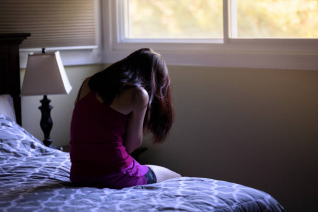 Thấy con có biểu hiện lạ, phân biệt nội ngoại, tôi nghi nguyên nhân do vợ và sự thật làm tôi xấu hổ- Ảnh 1.