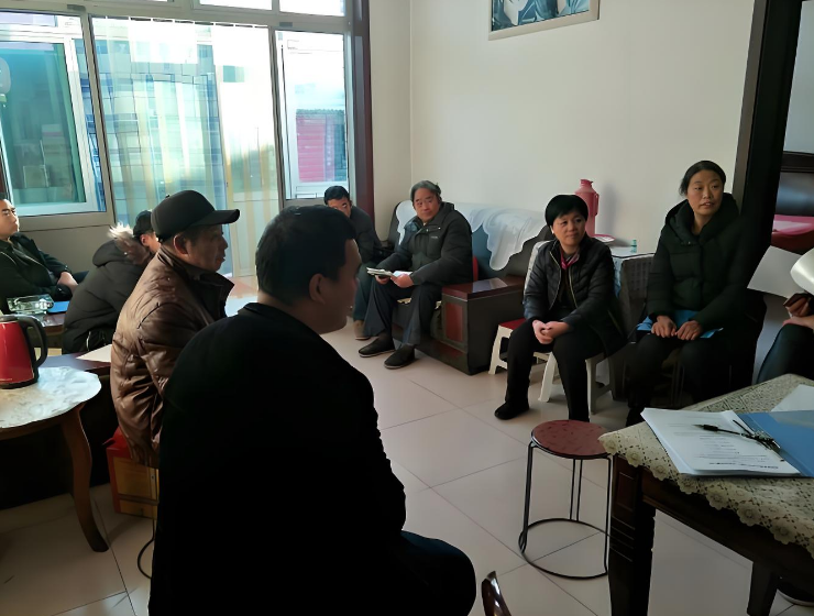 Mẹ chồng bỗng dưng gọi các con về chia hết tài sản khiến mọi người lo lắng, khi bà nói ra nguyên nhân, ai cũng dở khóc dở cười- Ảnh 1.